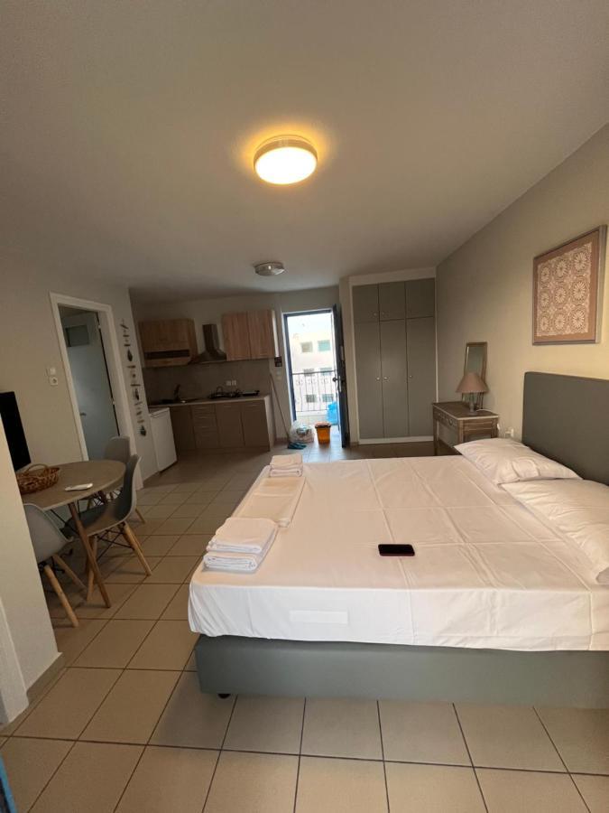 Hersonissos Centre Small Apartment المظهر الخارجي الصورة